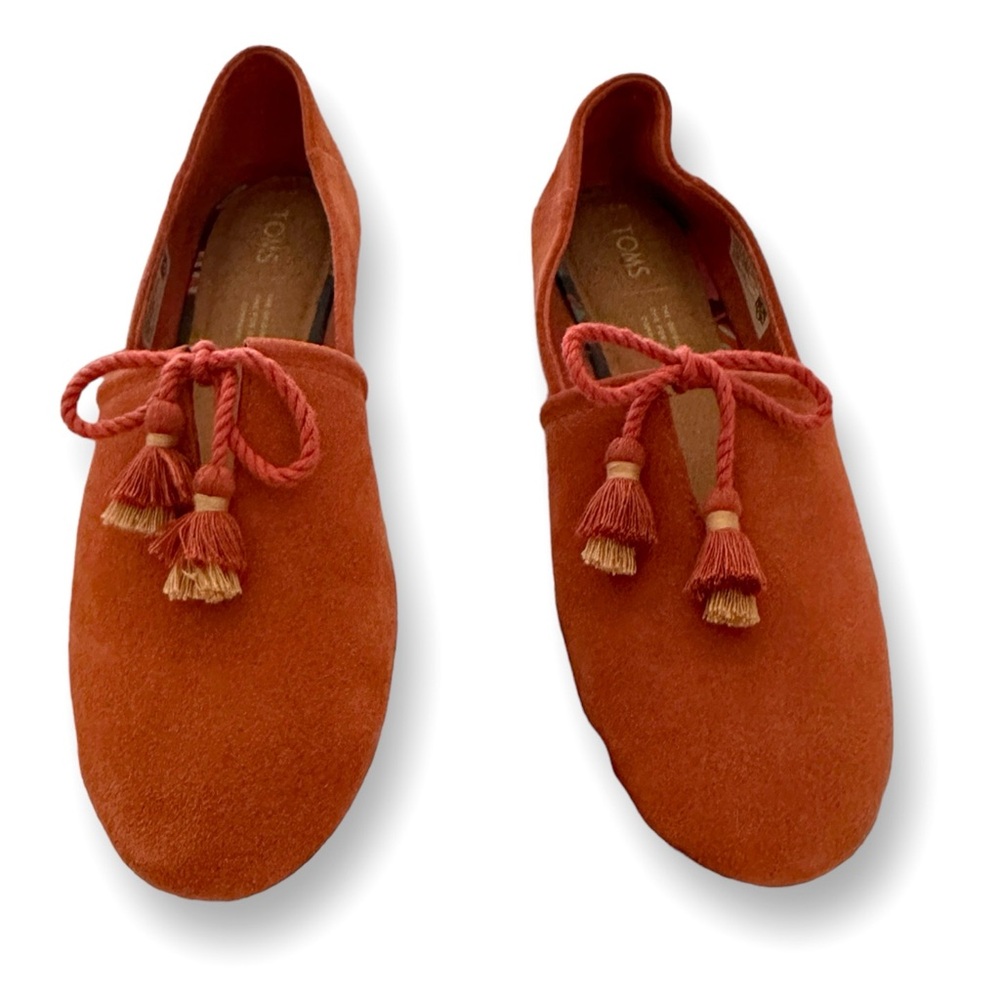 Tom’s Kelly Suede Flat Rare Color